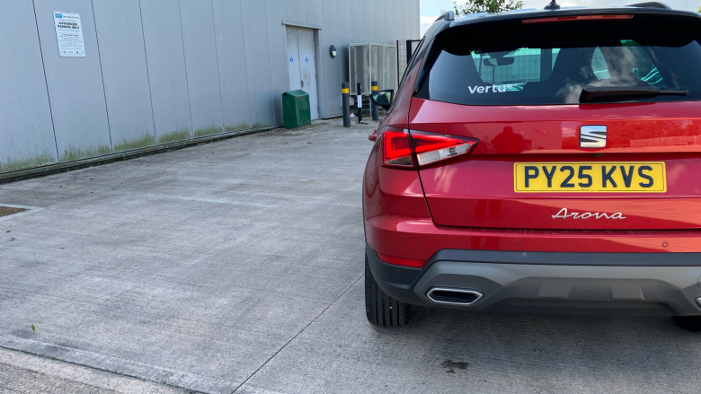 SEAT Arona 1.0 TSI 115 FR Black Edition 5dr Petrol Hatchback